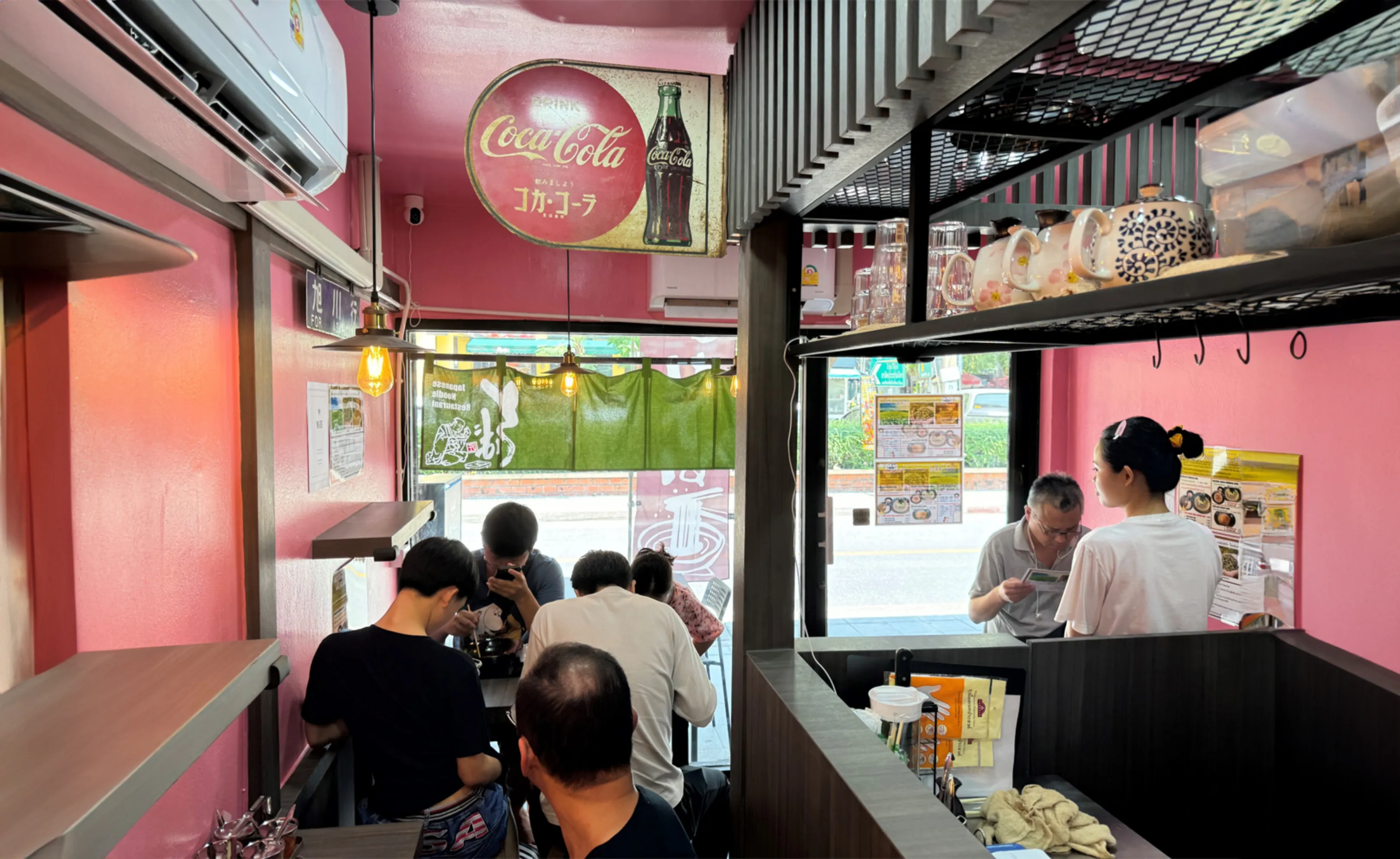タイ人の好みに刺さる商品開発！
